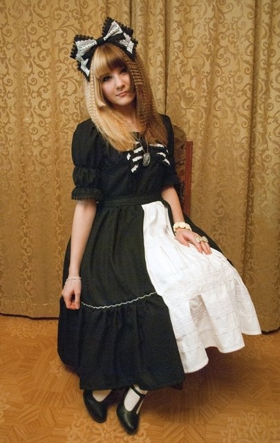 2012 Classic black dress