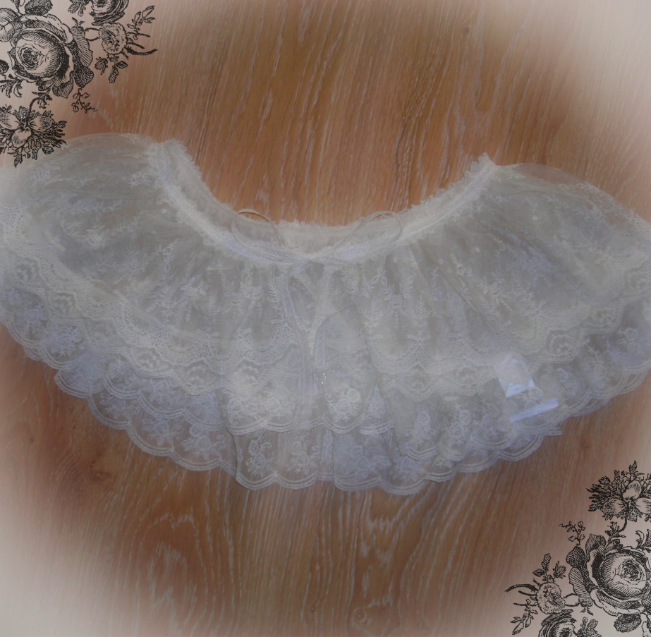 lace cape tao.png