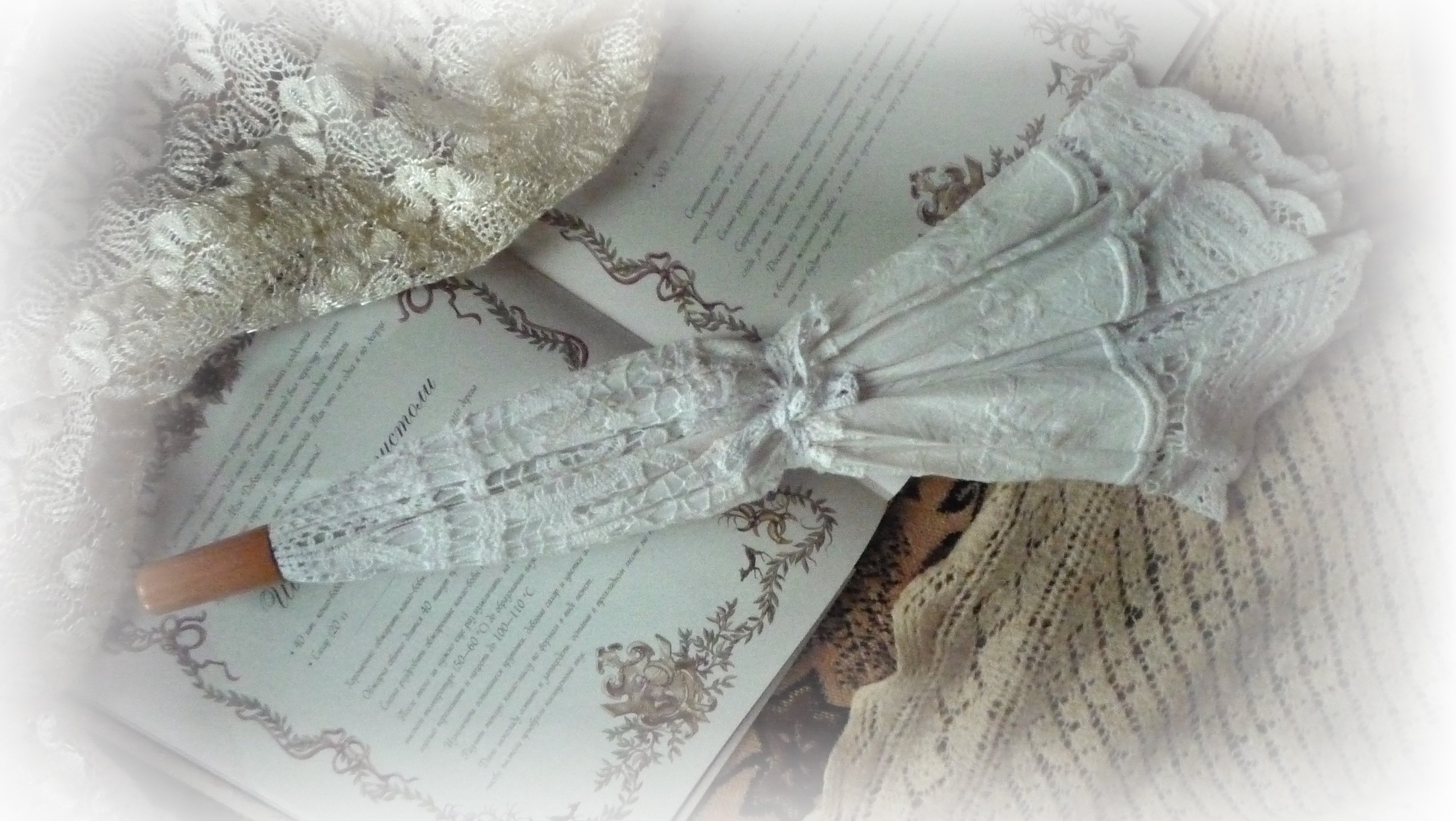lace cotton parasol.